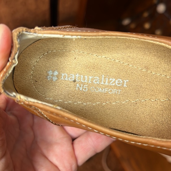 NATURALIZER N5 COMFORT NATURAL LEATHER MALVINA  SLIP ON SHOES - Picture 7 of 8